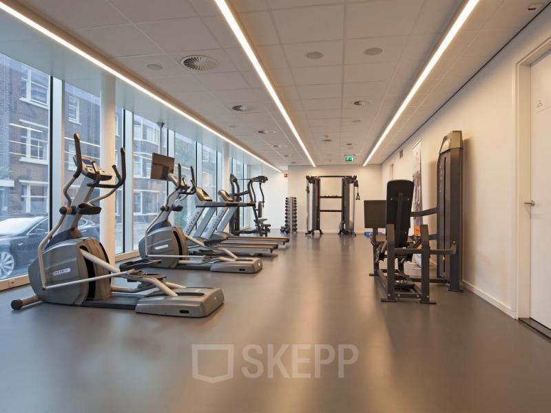fitnessruimte in kantoorpand